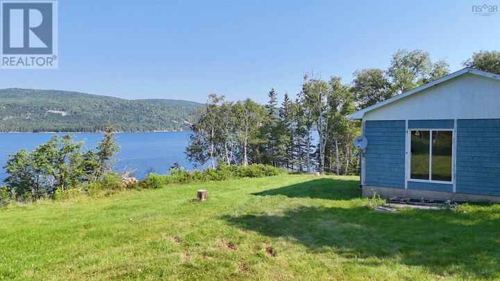 Property Photo: 11805 Kempt Head Road NS B1X 1K5