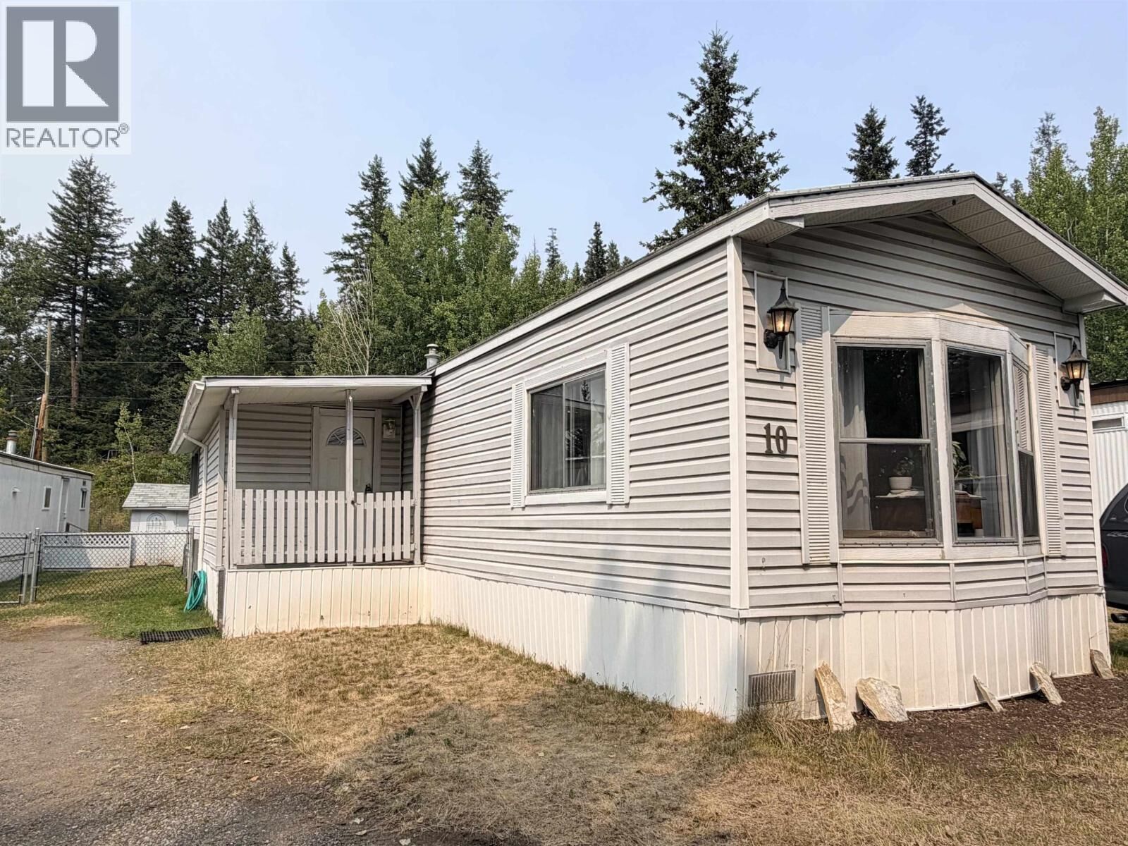Property Photo:  2155 Commodore Crescent 10  BC V2G 5E1 