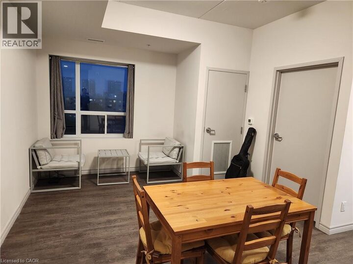 Property Photo:  269 Sunview Street 607  ON N2L 3V8 
