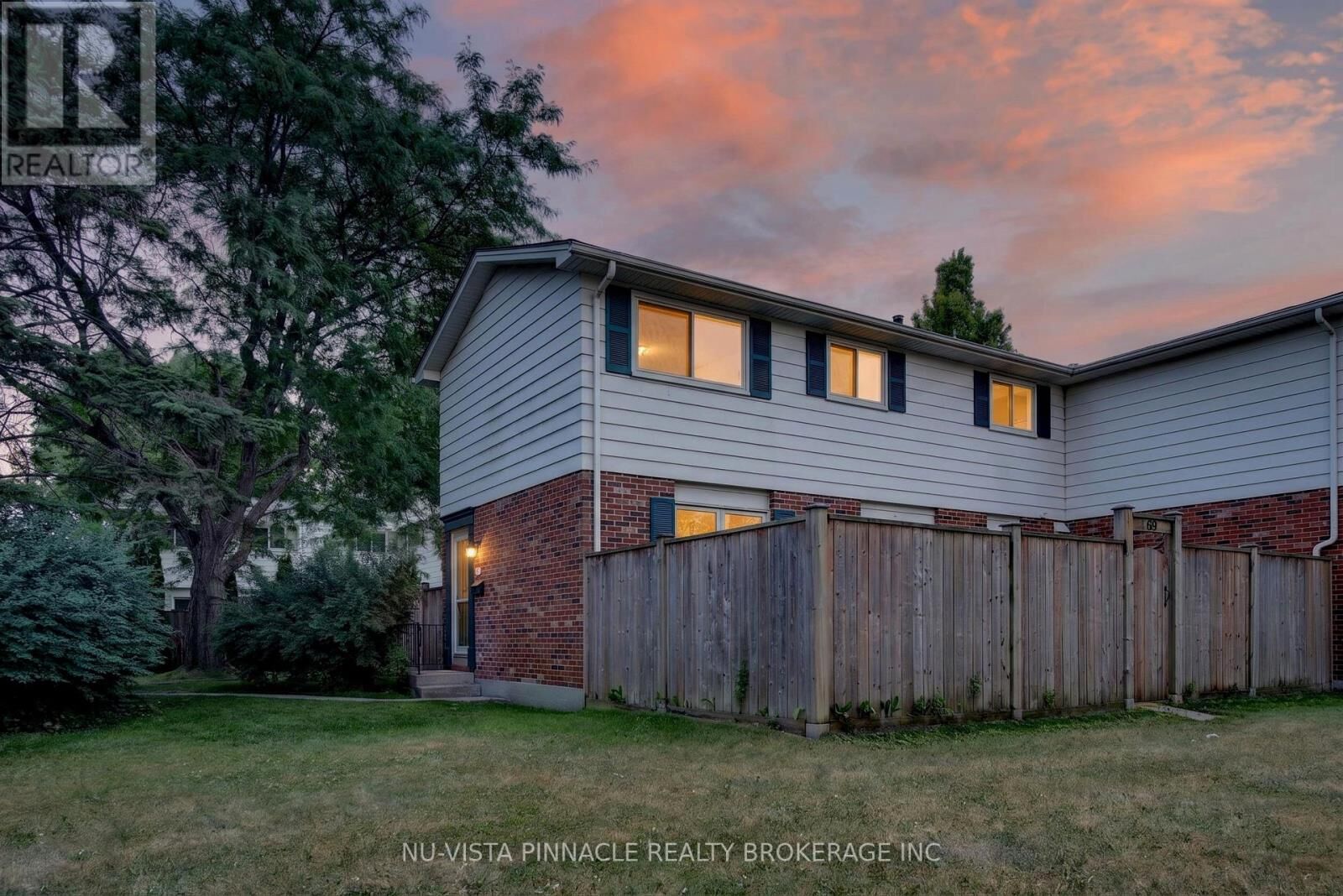 Property Photo: 69 Conway Drive ON N6E 2H4