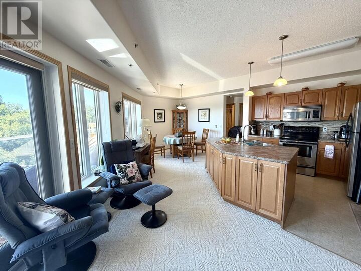 Property Photo: 5 Bay Rd ON P9N 3P3