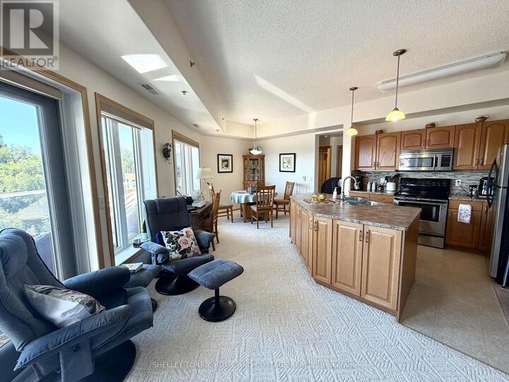 Property Photo:  5 Bay Road  ON P9N 3P3 