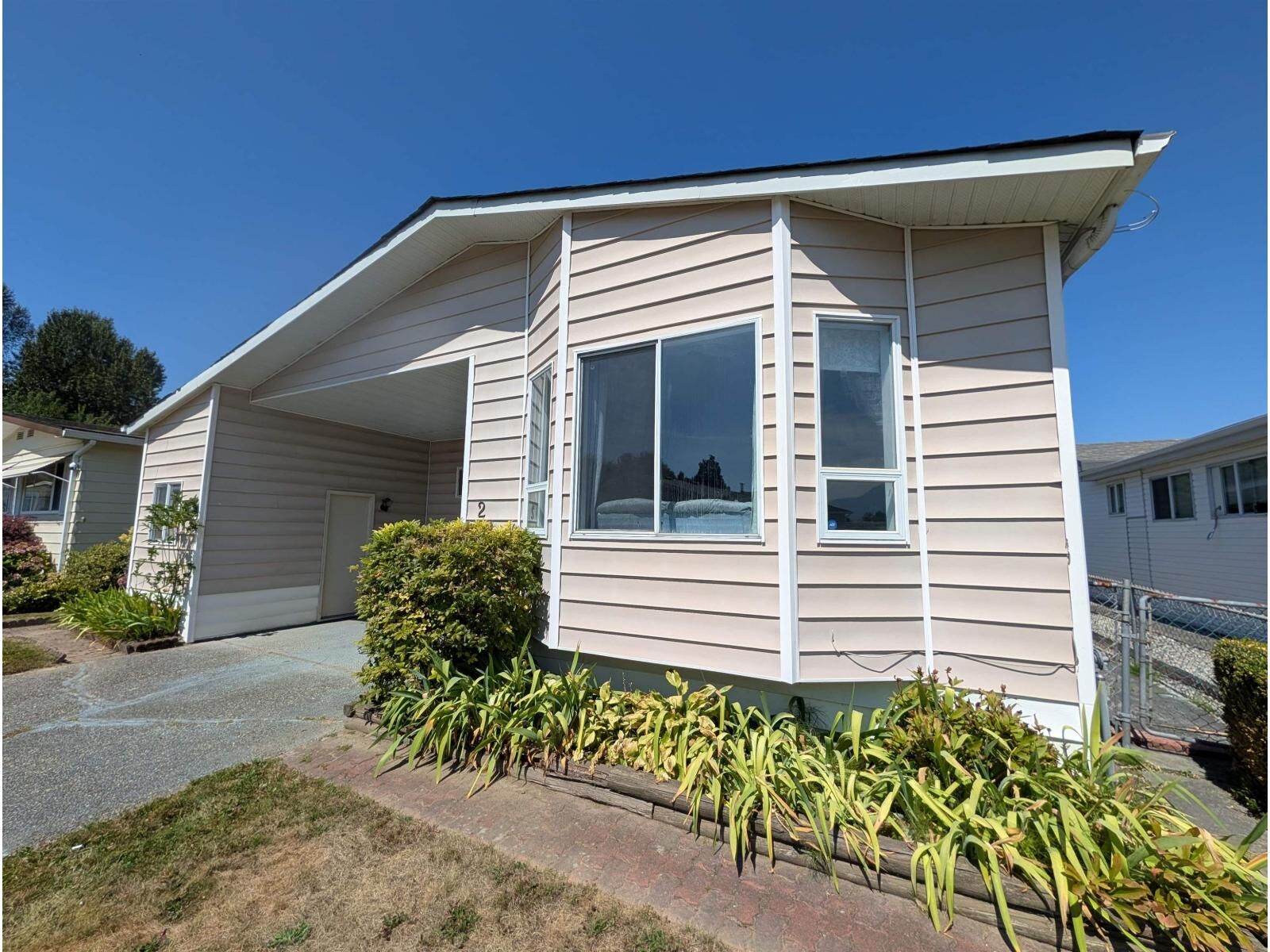 Photo de la propriété:  9055 Ashwell Road 2  BC V2P 8A8 