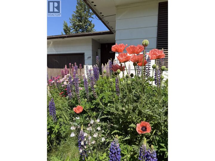 Property Photo: 108 Summit Crescent BC V0J 2C0