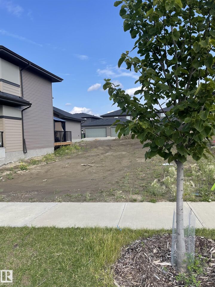 Property Photo: 4537 Knight Wynd SW AB T6W 4B7