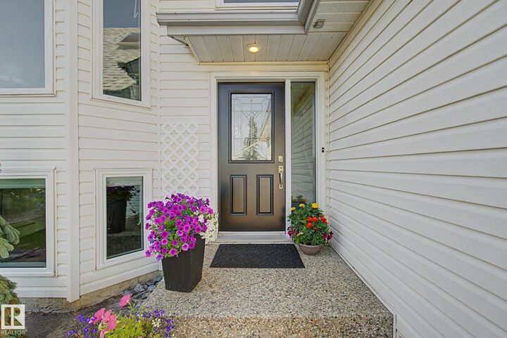 Property Photo: 32 Fairway Drive AB T7X 3K3