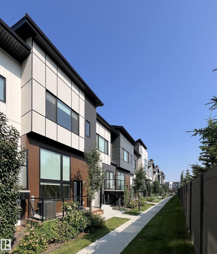 Property Photo: 1729 Keene Crescent SW 48 AB T6W 4B6