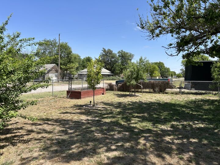 Property Photo: 208 N Logan Street KS 67849