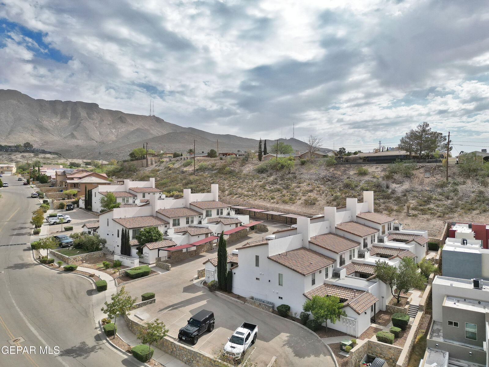 Property Photo: 4200 Camelot Heights Drive 17 TX 79912