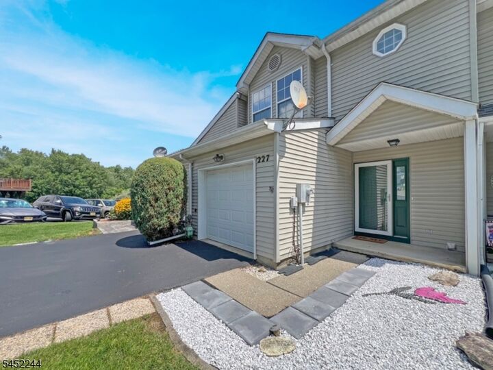 Property Photo:  227 Canal Way  NJ 07840 