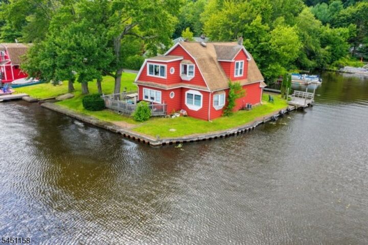 Property Photo:  8 Shallow Cove Rd  NJ 07849 