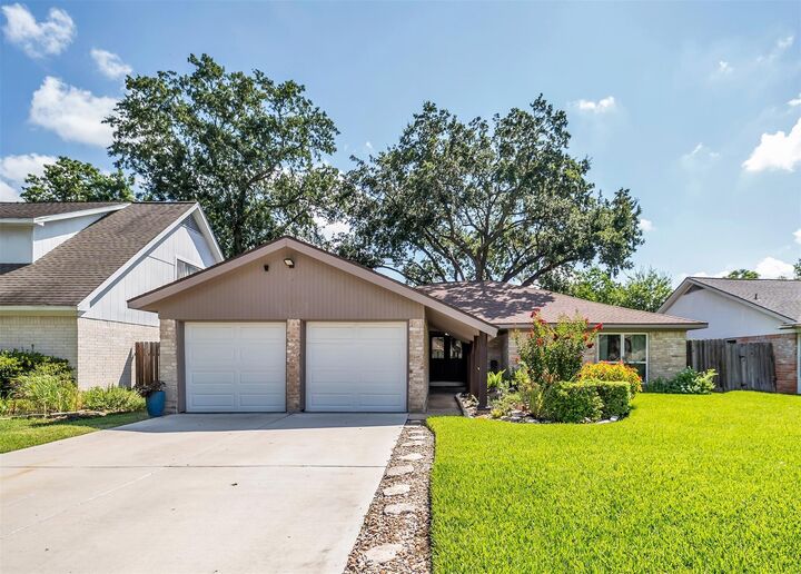Property Photo:  16222 Green Shade Drive  TX 77090 