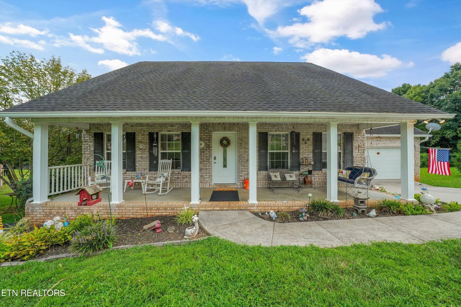 Property Photo: 225 Hillsborough Lane TN 37772