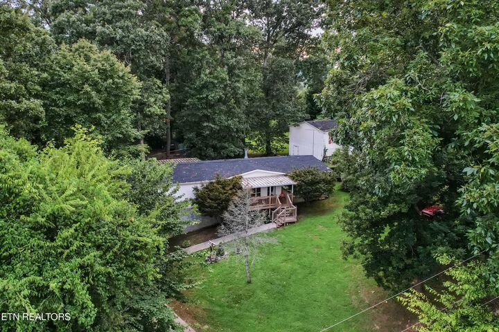Property Photo:  1711 Walnut Hill Lane  TN 37876 