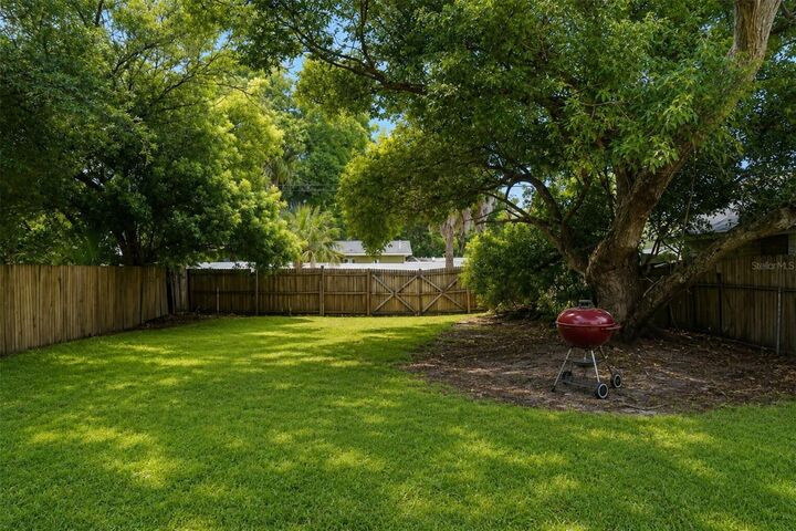 Property Photo: 1120 11th Avenue S FL 33705