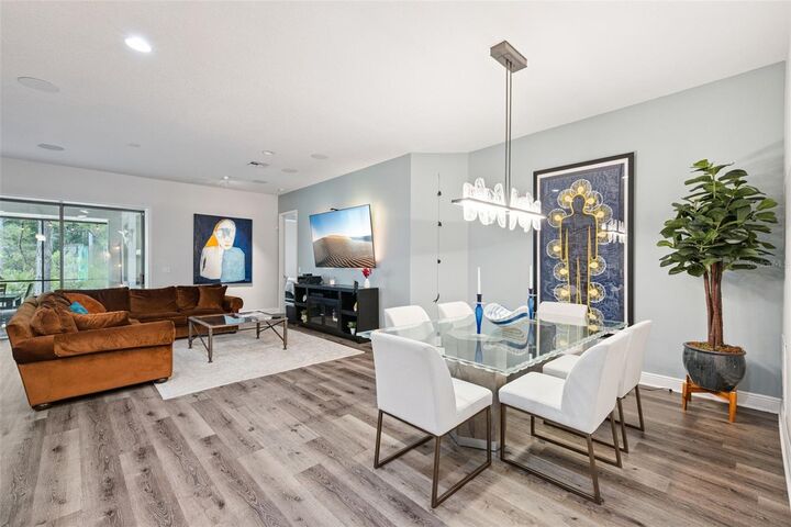 Property Photo: 14156 Alafaya Oak Bend FL 32828