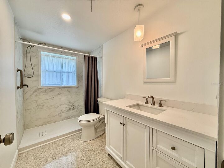 Property Photo:  8228 Constance Drive  FL 34243 