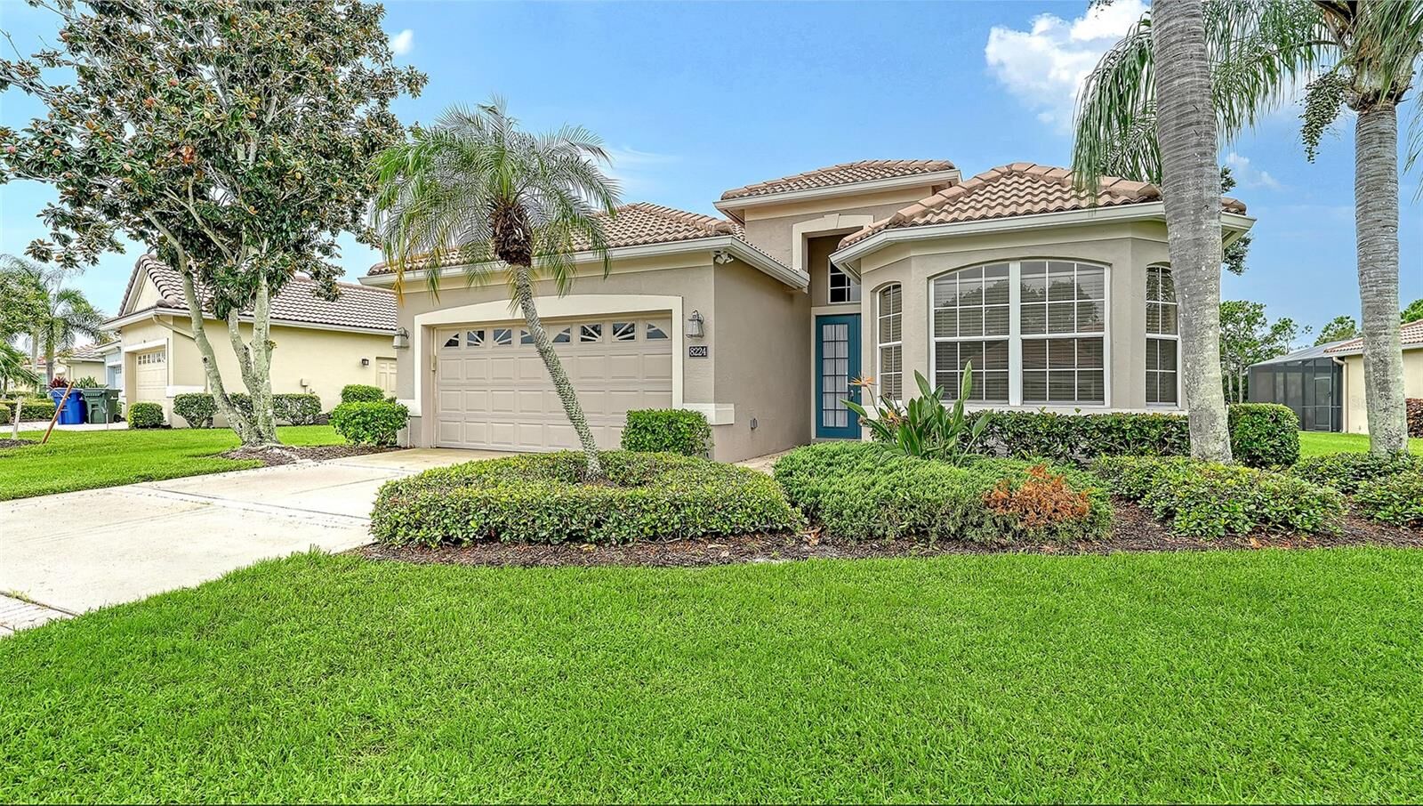 Property Photo: 8224 Nice Way FL 34238