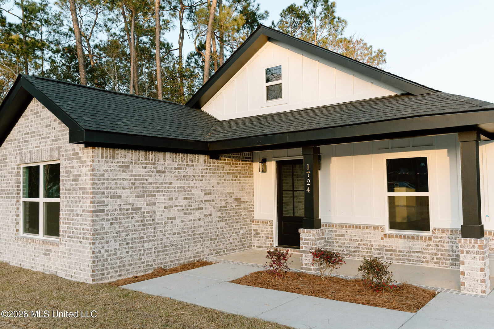 Property Photo: 3313 Bonita Road MS 39553
