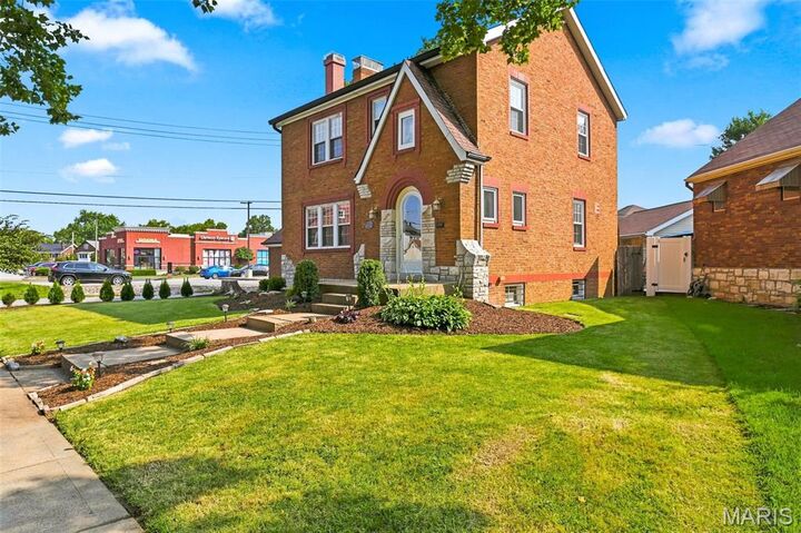 Property Photo:  6427 Winona Avenue  MO 63109 