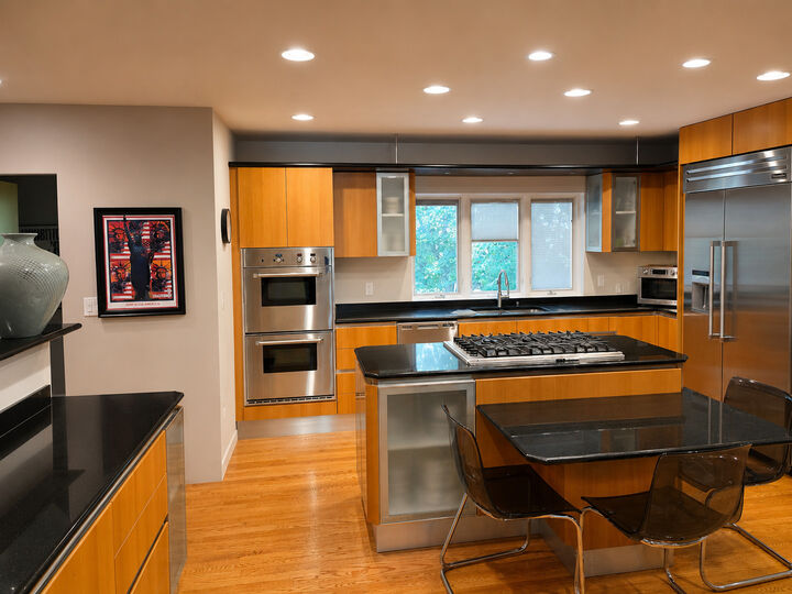 Property Photo: 2327 S Circle Drive IL 60067