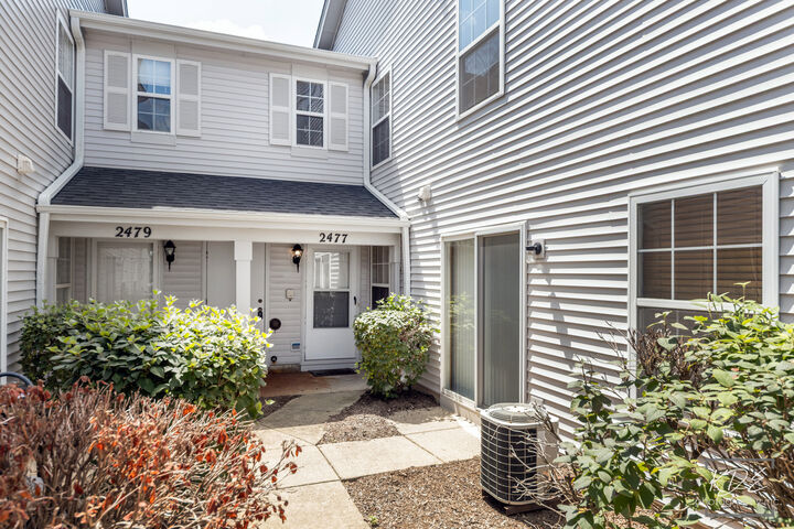 Property Photo: 2477 Frost Drive 2477 IL 60503