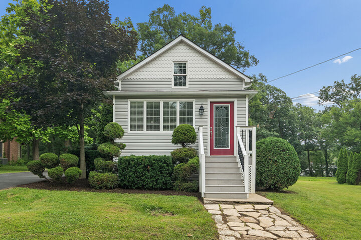 Property Photo: 12509 S 90th Avenue IL 60464