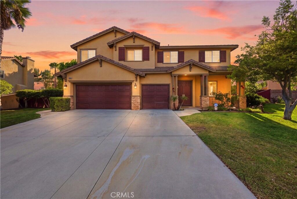 Property Photo: 8386 Barnwood CA 92508