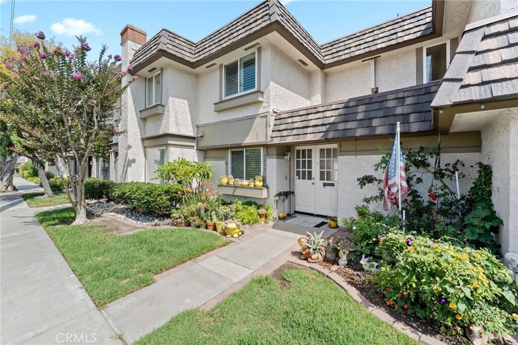 Property Photo: 5615 Westminster Blvd CA 92683