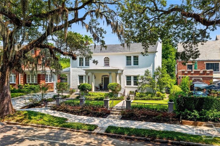 Property Photo: 38 Washington Avenue GA 31405