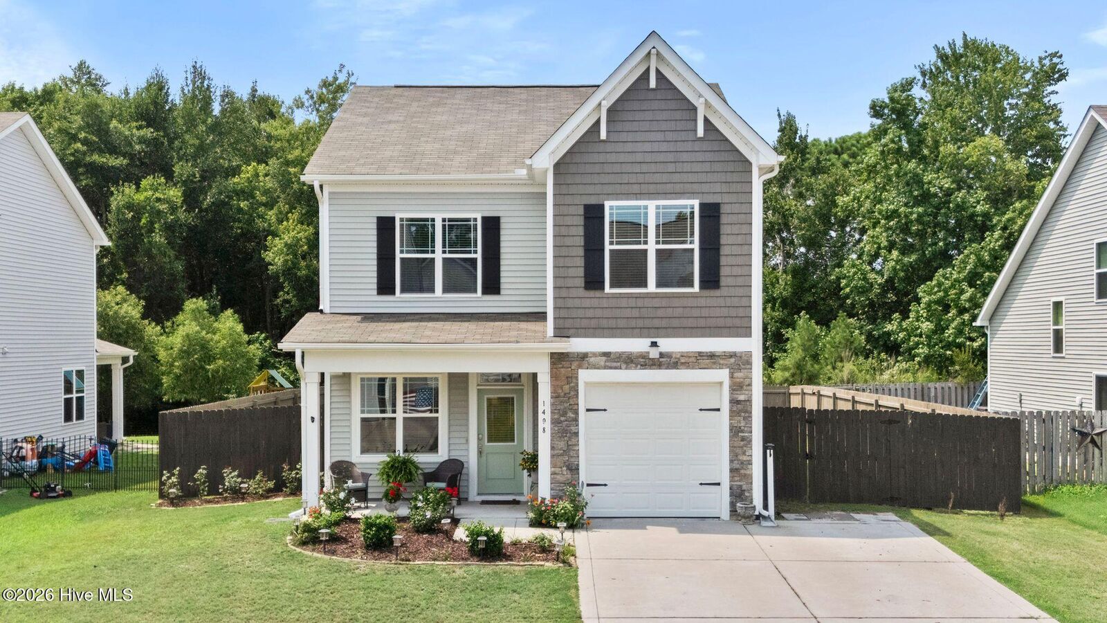 Property Photo:  1498 Judith Drive SE  NC 28422 