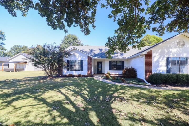 Property Photo: 261 County Road 620 AR 72404