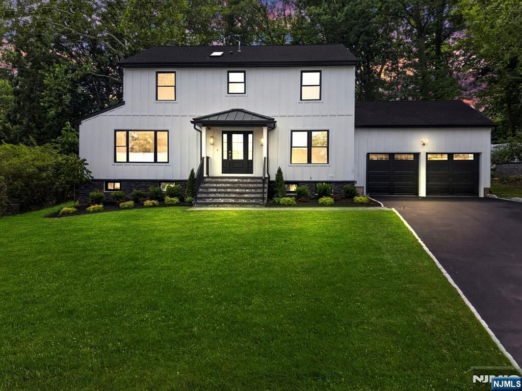 Property Photo:  12 Weber Road  NJ 07052 