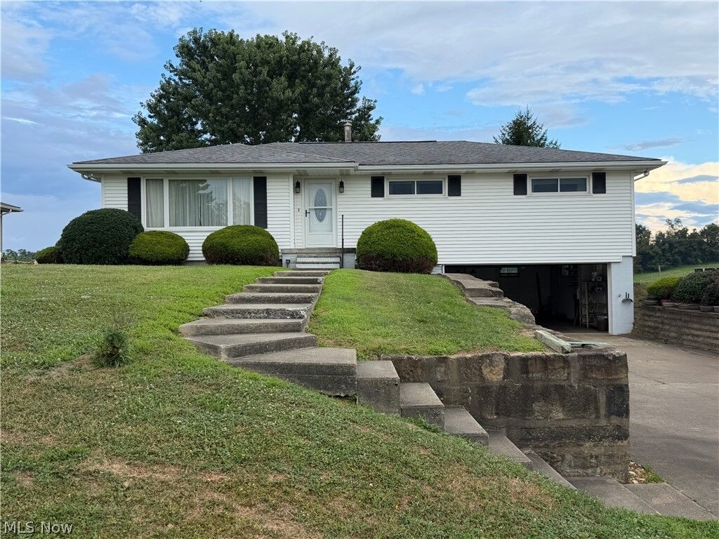 Property Photo: 71159 Sharon Road OH 43912