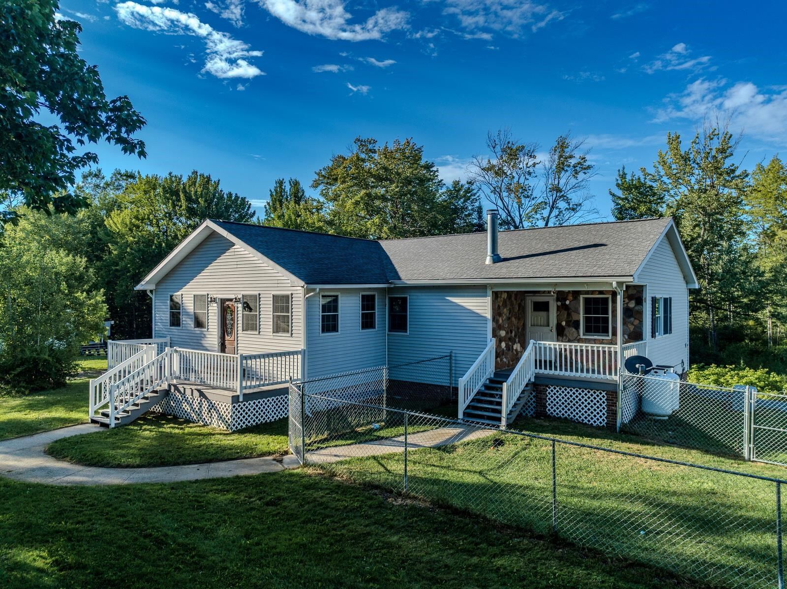 Property Photo: 101 River Road NH 03574