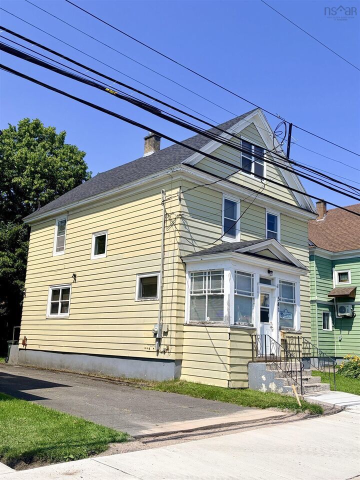 Property Photo:  341 Townsend  NS B1P 5G1 