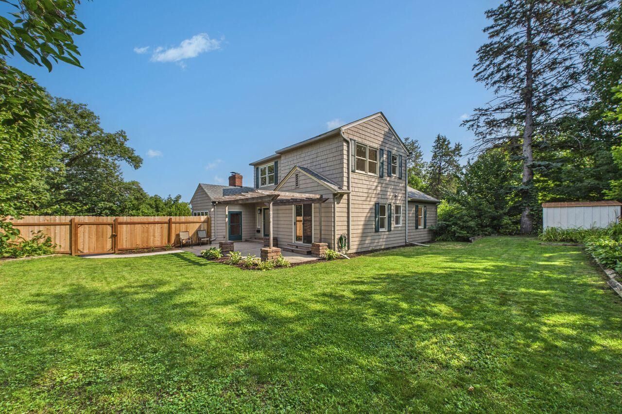 Property Photo:  542 3rd Avenue  MN 55331 