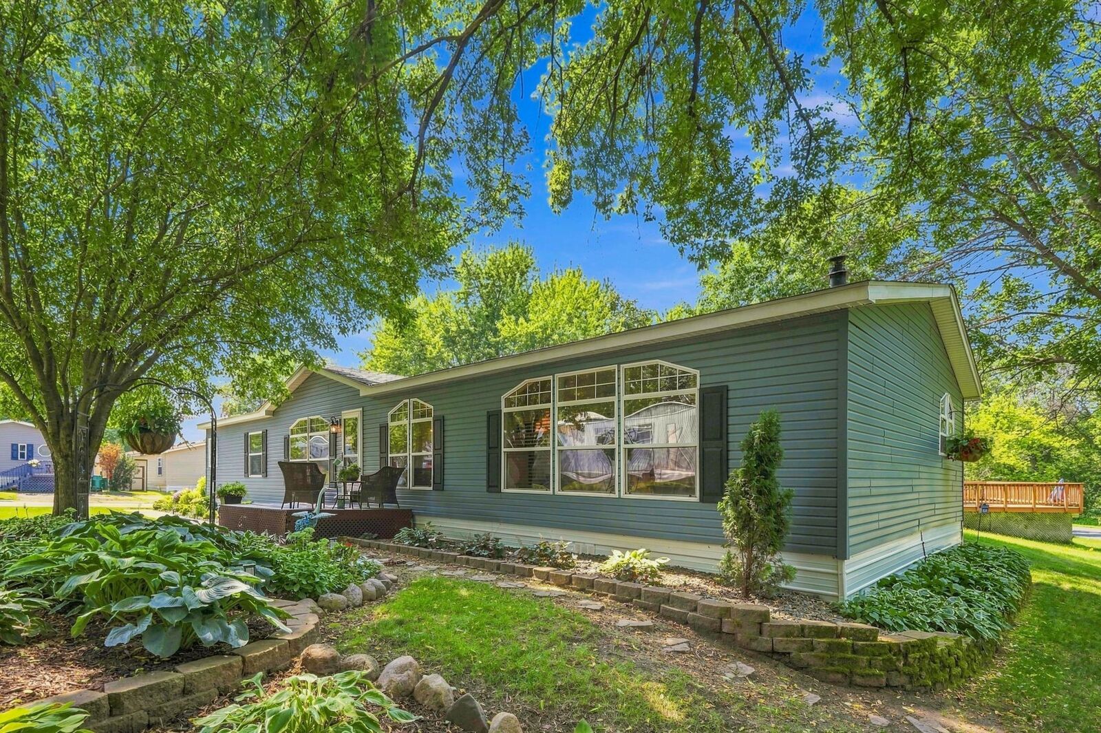 Property Photo: 74 Riverside Terrace MN 55388