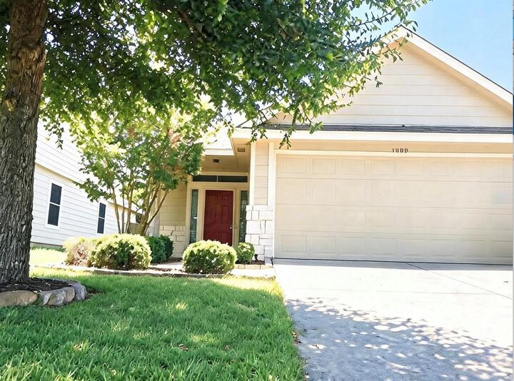 Property Photo:  7513 Red Feather Trail  TX 75070 