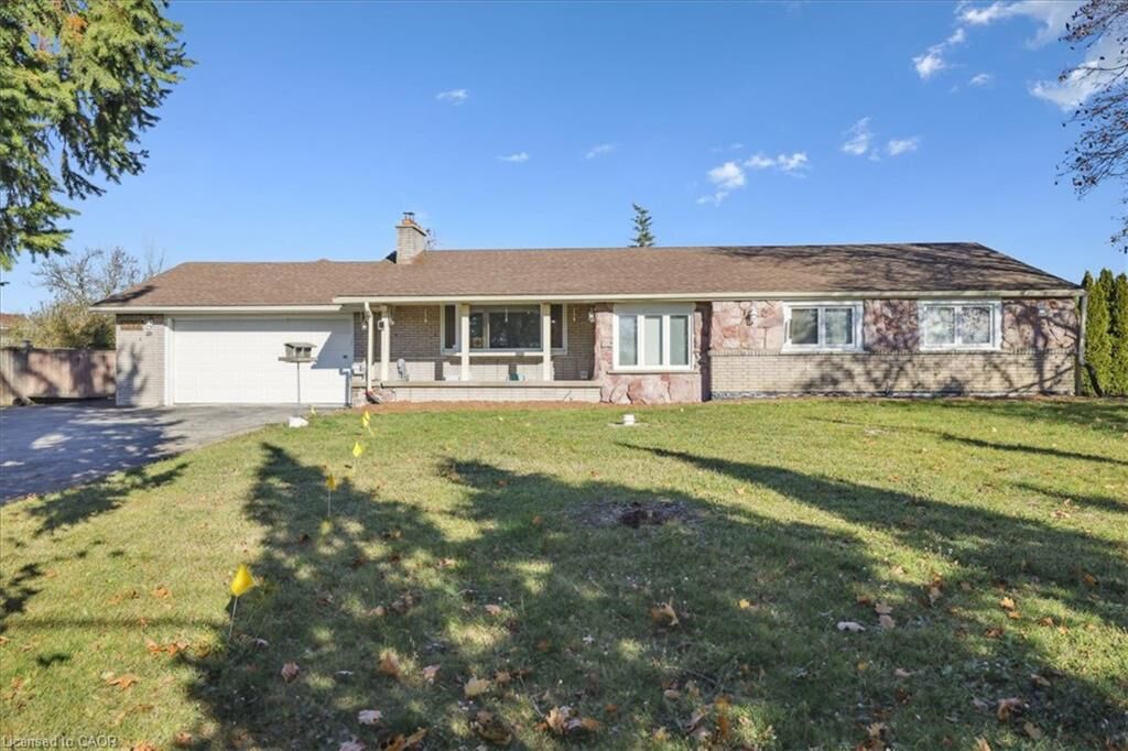 Property Photo:  3248 Golf Club Road  ON L0R 1P0 