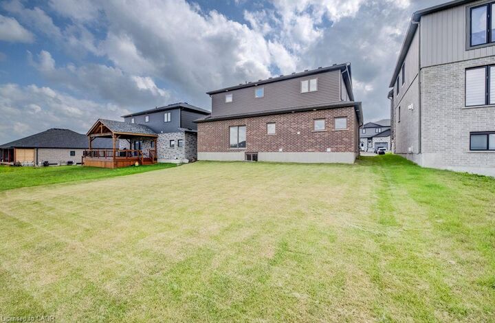 Property Photo: 116 Pugh Street ON N0M 1K0