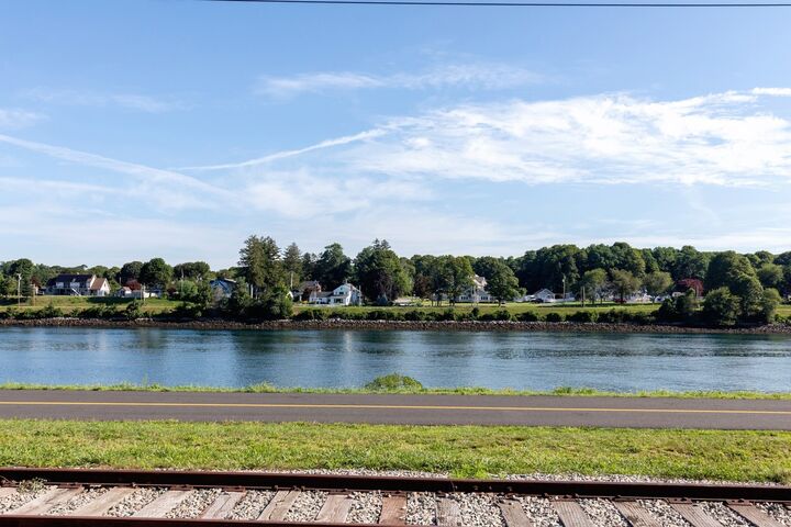 Property Photo:  5 Freight House  MA 02561 
