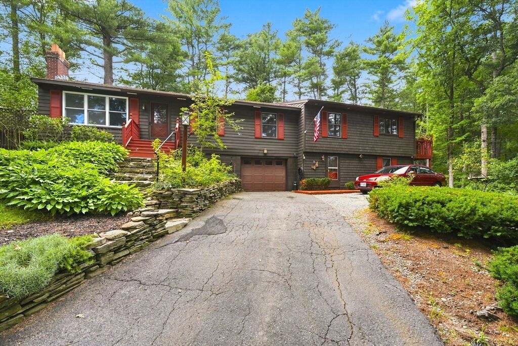 Property Photo:  71 Warren Road Road  MA 01469 