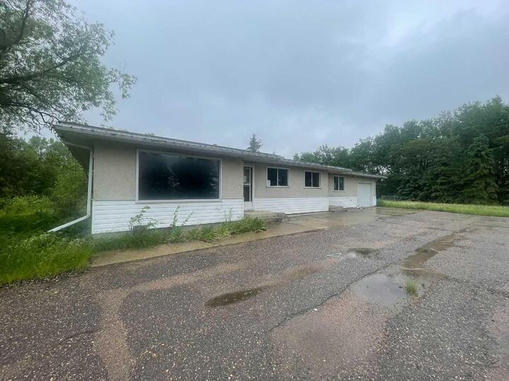 Property Photo: 58032 Range Road 101 AB T0A 3A0