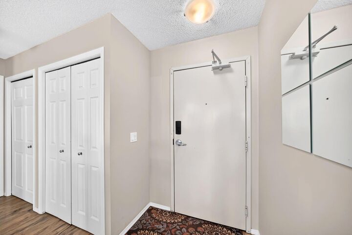 Property Photo:  700 Willowbrook Road NW 2133  AB T4B 0L5 