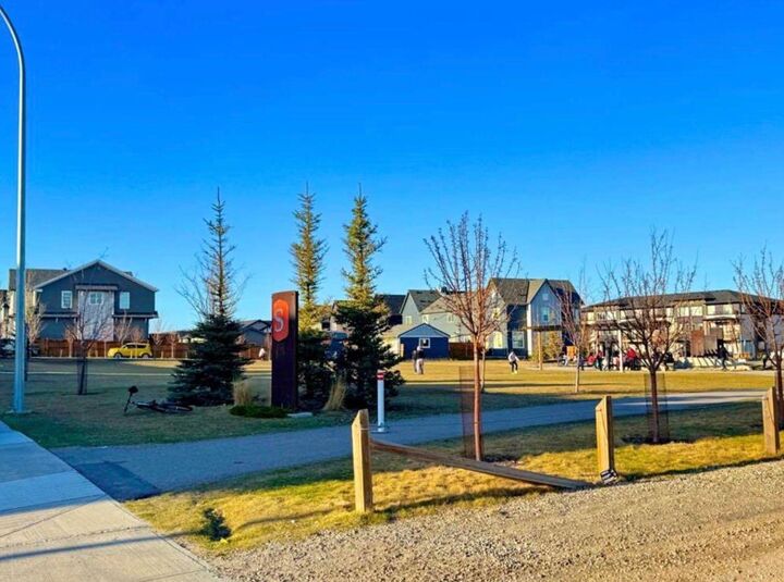 Property Photo: 83 Savanna Park NE AB T3J 0Y8