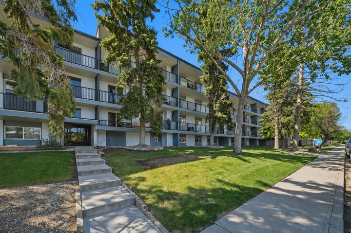 617 56 Avenue SW 401 — photo 1