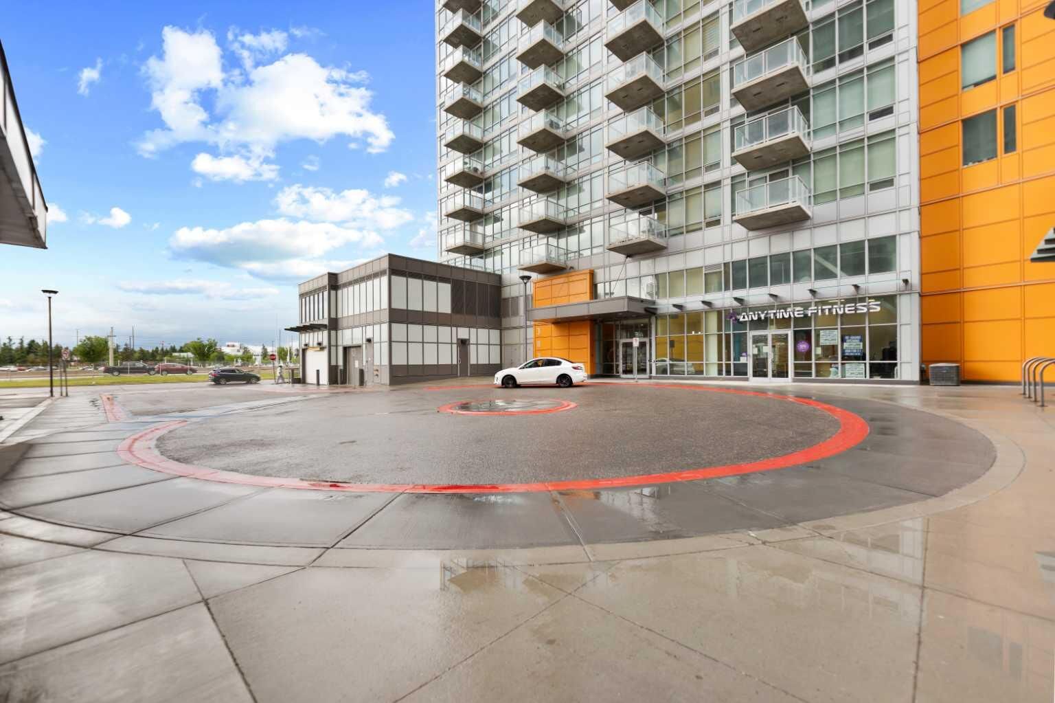 Property Photo: 3830 Brentwood Road NW 211 AB T2L 2J9