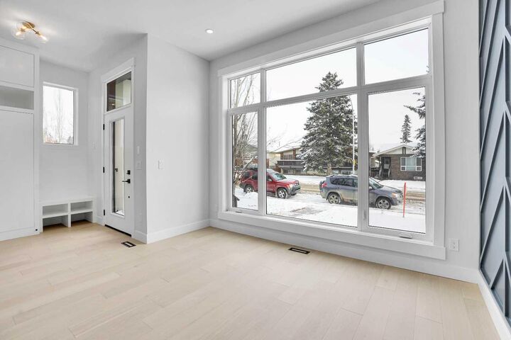 Property Photo: 2823 29 Street SW AB T3E 2K7