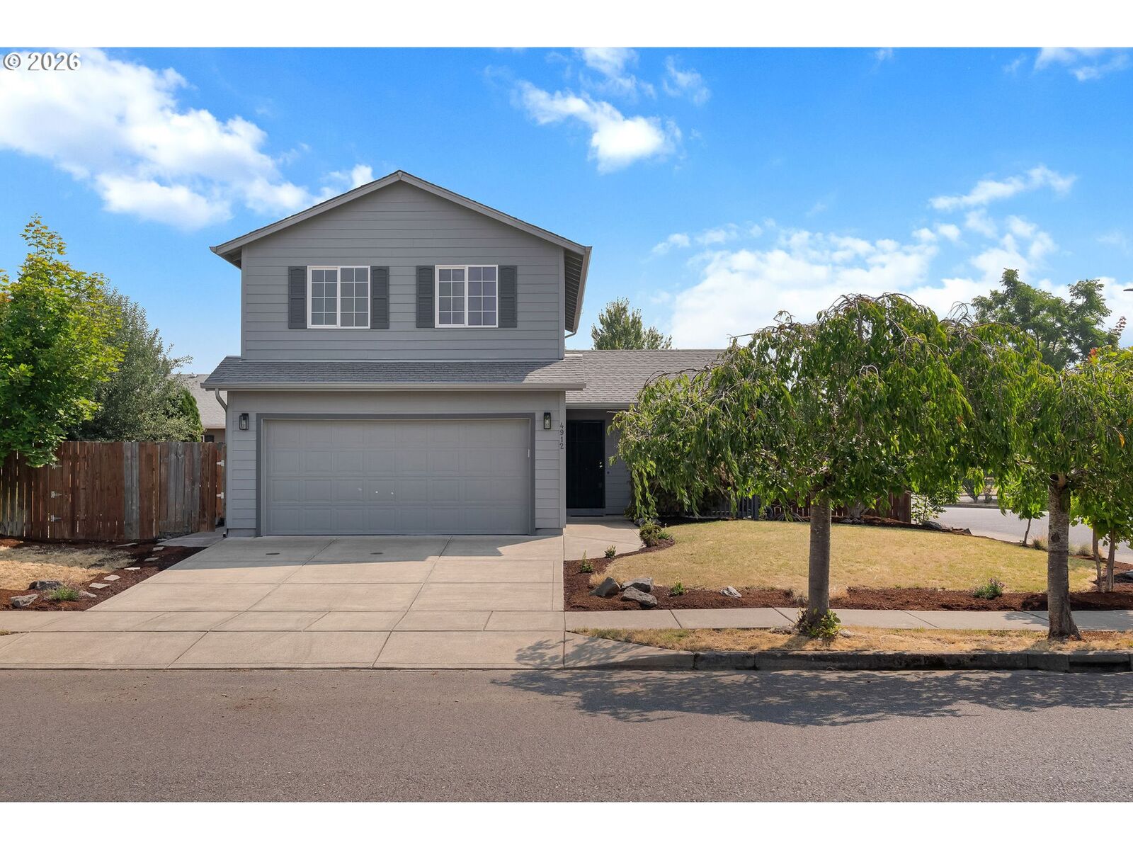 Property Photo: 4912 Selway St NE OR 97305